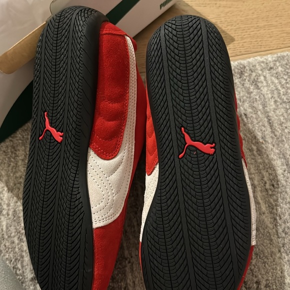 Puma Speedcat Red Sneakers NEW size 6 US 38 Euro UNISEX - Picture 2 of 6